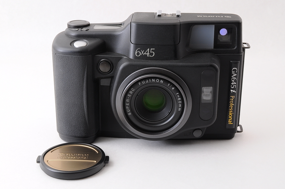 ランク B】Fujifilm Fuji GA645i Professional 中判カメラの買取情報 